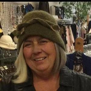 Meet your Posher, Michele